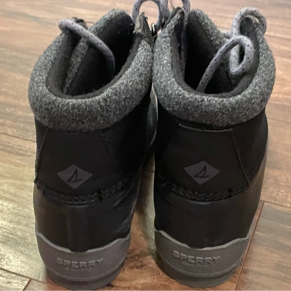 Sperry Kids Black Snow Boots with Gray Laces